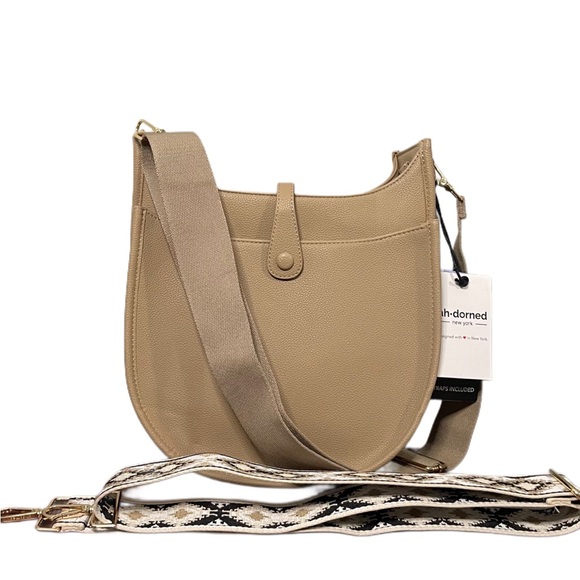 Ahdorned NY Vegan Leather Messenger Bag - New with Tag - Picture 1 of 16